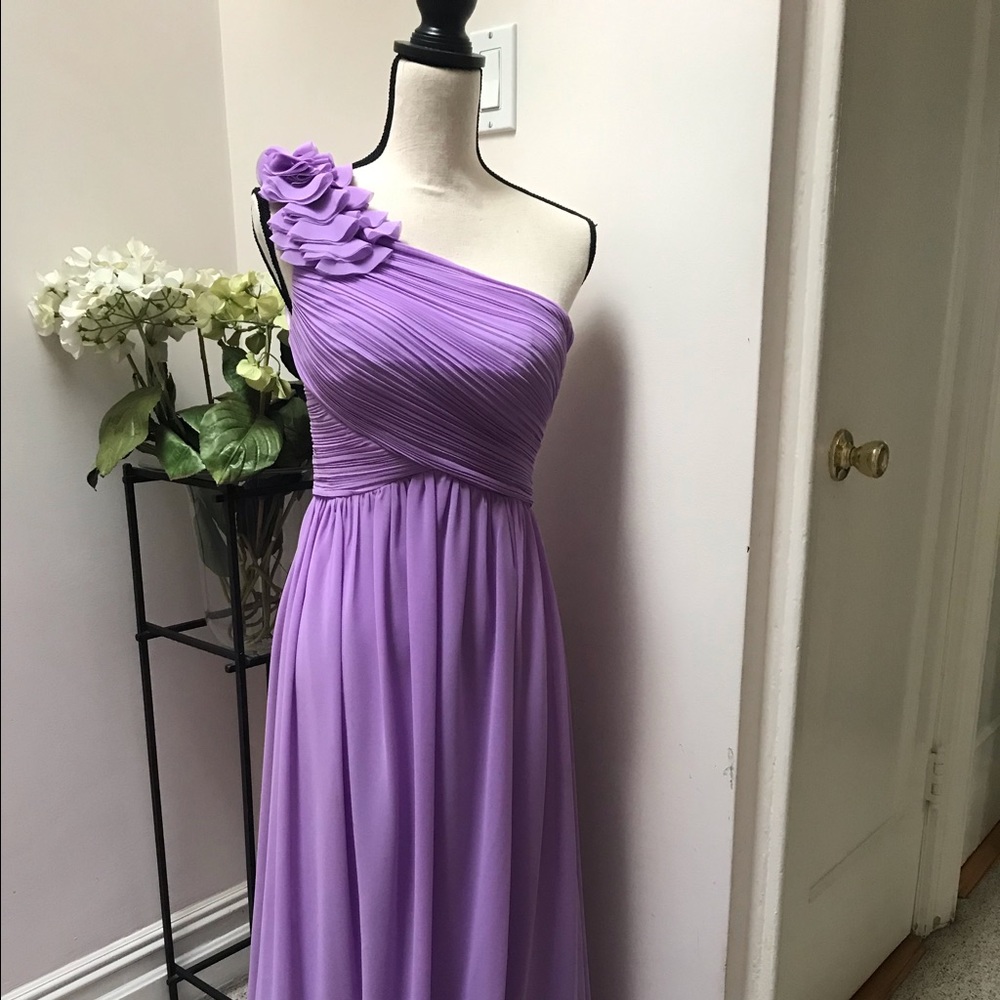 Bridesmaid dress in size 6.